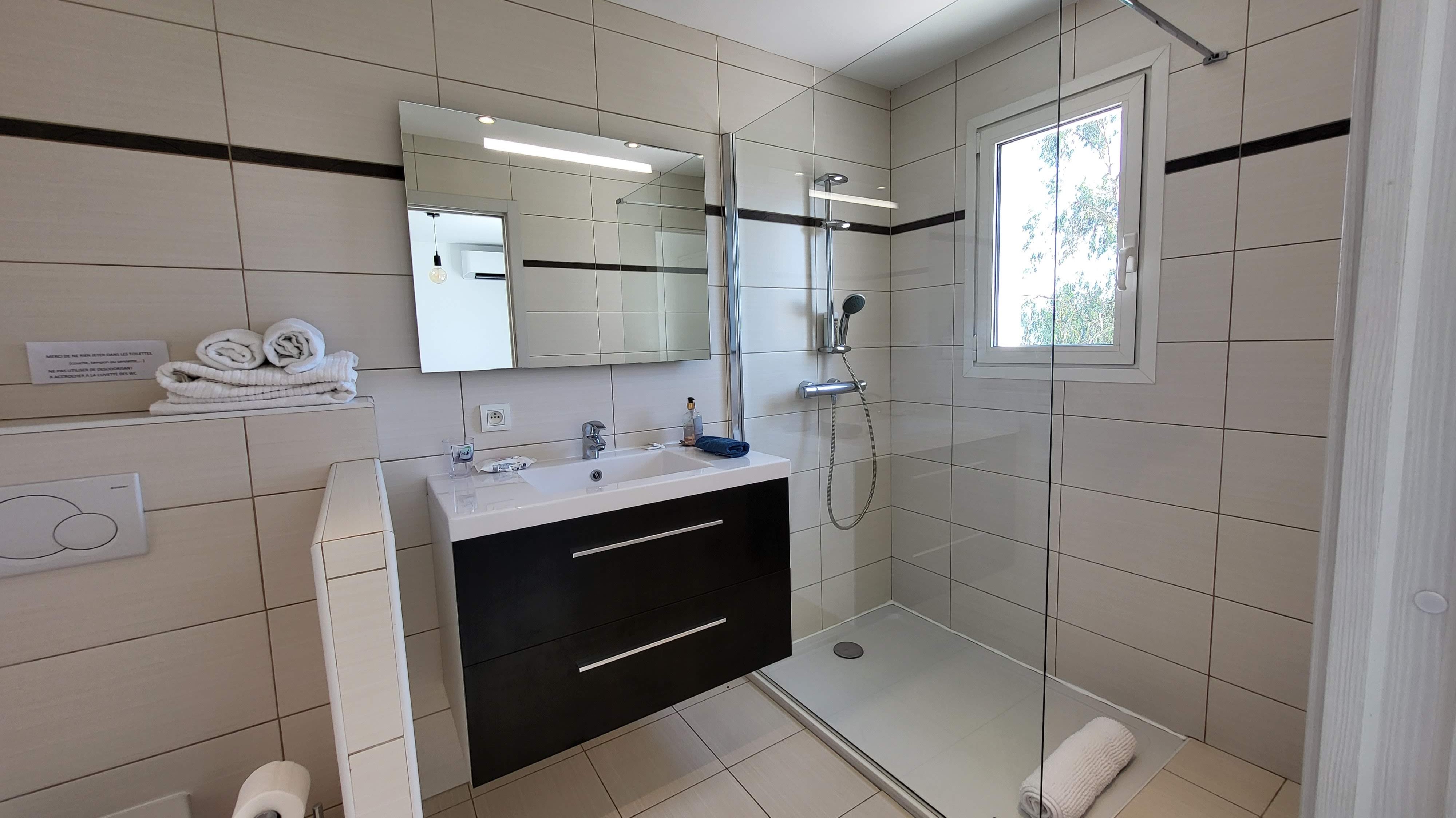 salle de bain chambre parentale