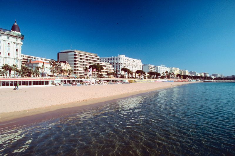 Cannes la Croisette